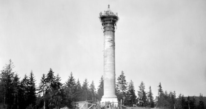 Astoria Column under construction in 1926