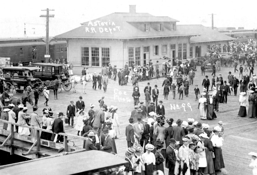Astoria Railroad depot 1905-1920 (exact date unknown)